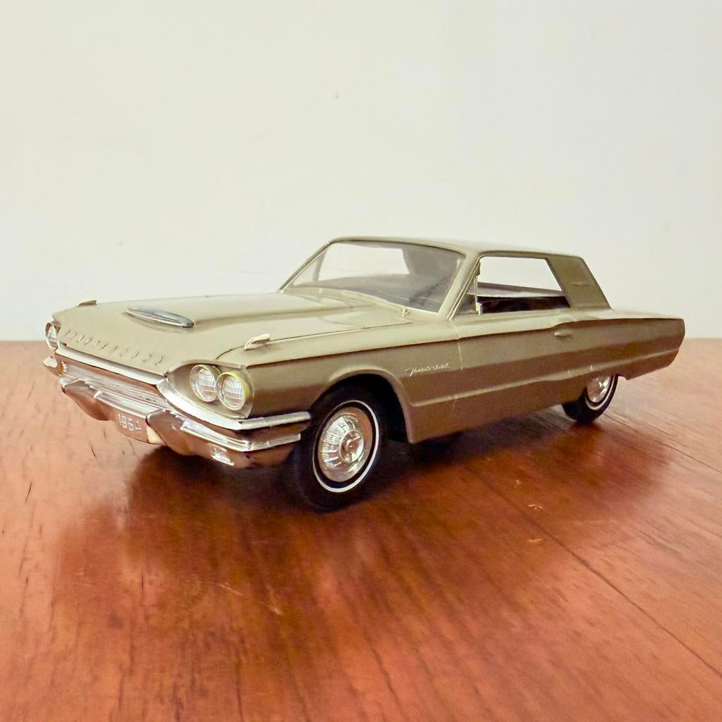 RADIO VINTAGE PHILCO NT-11 FORD THUNDERBIRD PROMOTIONNELLE, Envoi