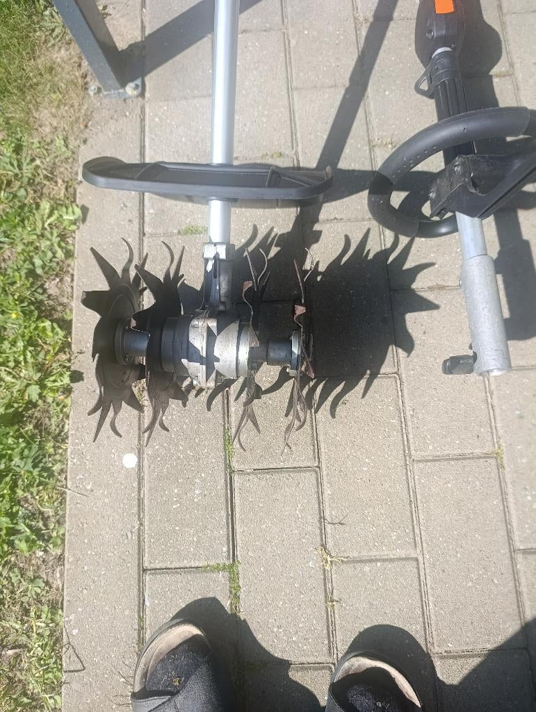 Stihl multi km 131, Enlèvement, Comme neuf, Essence, Stihl