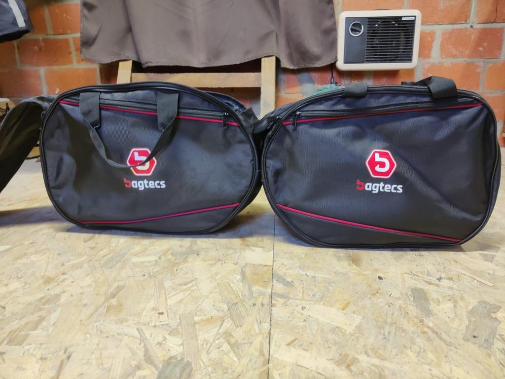 Tassen voor Yamaha, Motoren, Ophalen