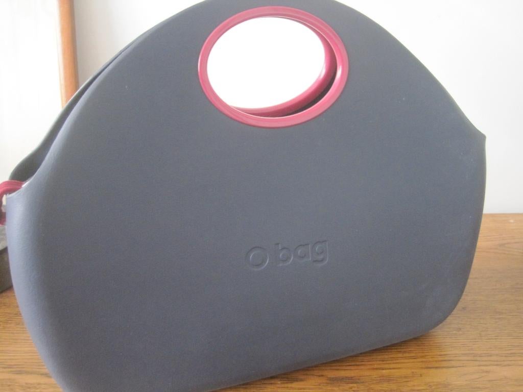 Sac à main O bag avec 2 poches intérieures interchangeables, Enlèvement ou Envoi, Comme neuf, Bleu, Sac à main