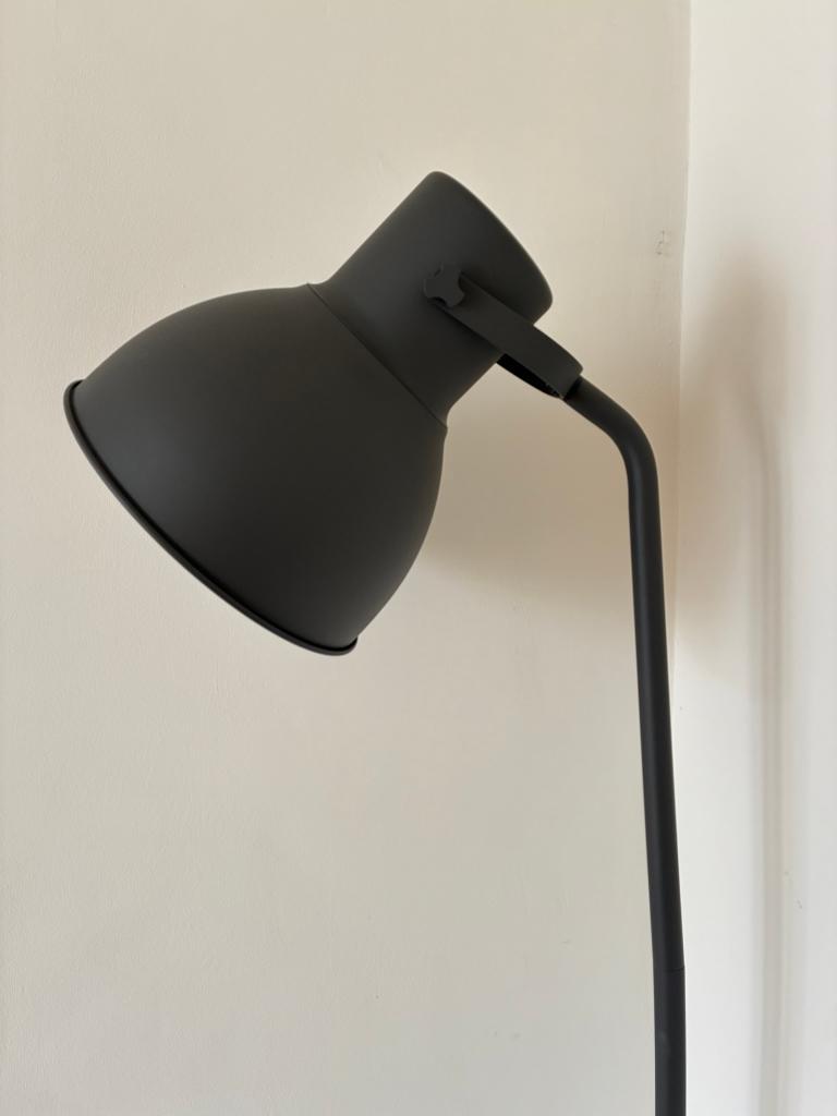Staande lamp HEKTAR IKEA, Enlèvement, Comme neuf, Métal, 150 à 200 cm
