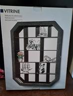 Vitrinekastje, Ophalen