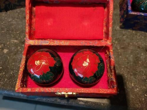 Balles en forme de méridien chinois, Enlèvement