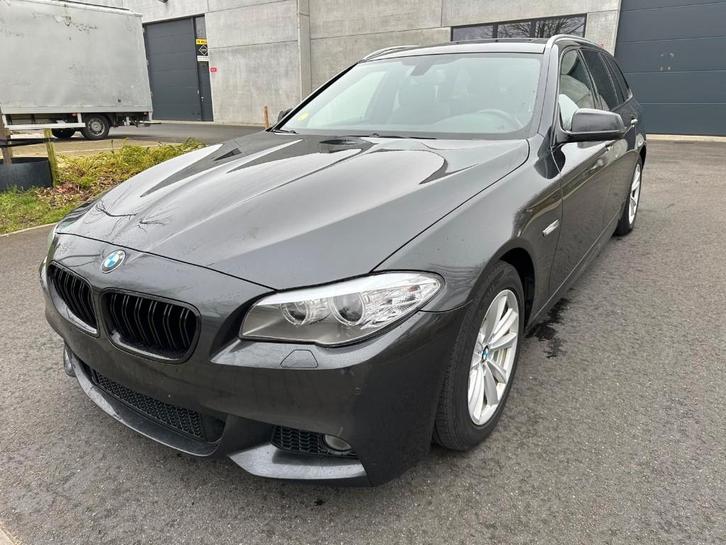 BMW 520D AUTOMAAT M PACK PANO DAK, Auto's, BMW, Bedrijf, Te koop, 5 Reeks, Airbags, Airconditioning, Bluetooth, Boordcomputer