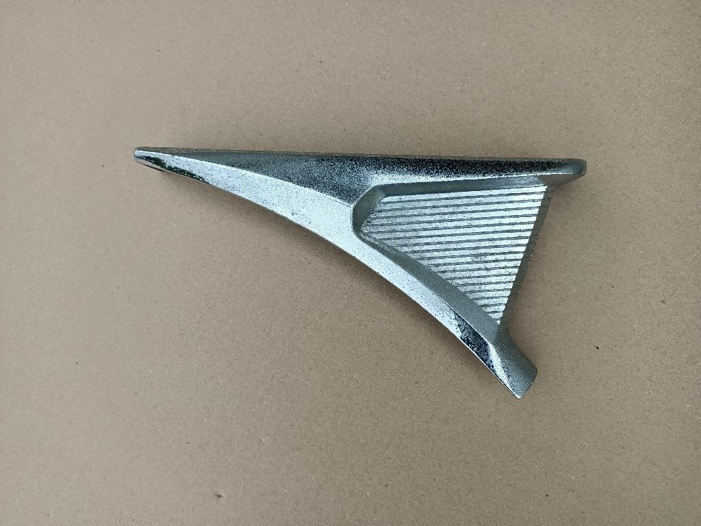 Chrome Hoek/ LH Wurlitzer 2400 (1960) jukebox, Envoi, Wurlitzer