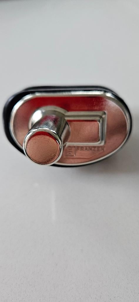 Trekkerslot vuurwapen, Ophalen, Nieuw