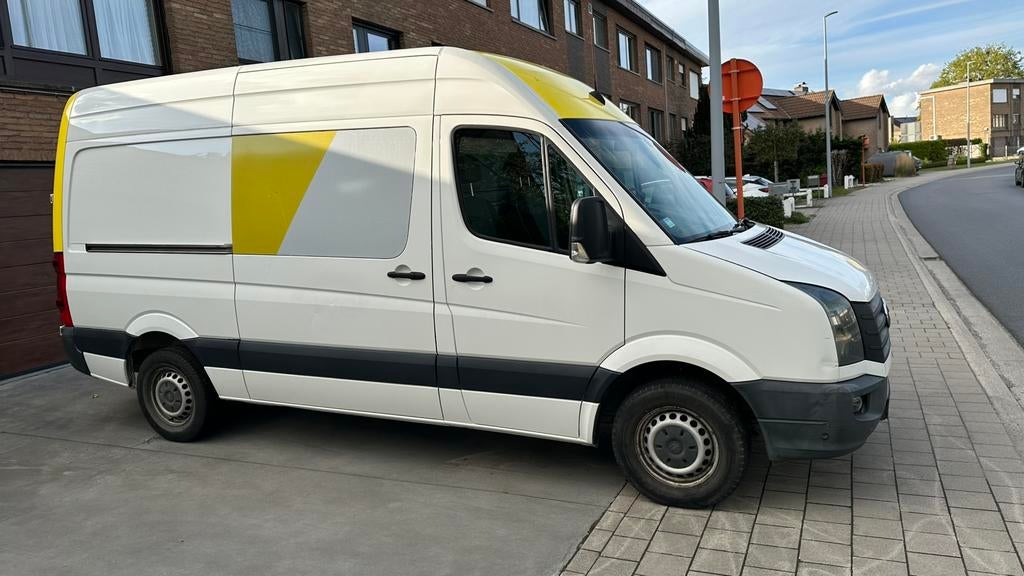 VW Crafter 2016, 100 kW, Achat, Entretenue par le concessionnaire, 5 portes
