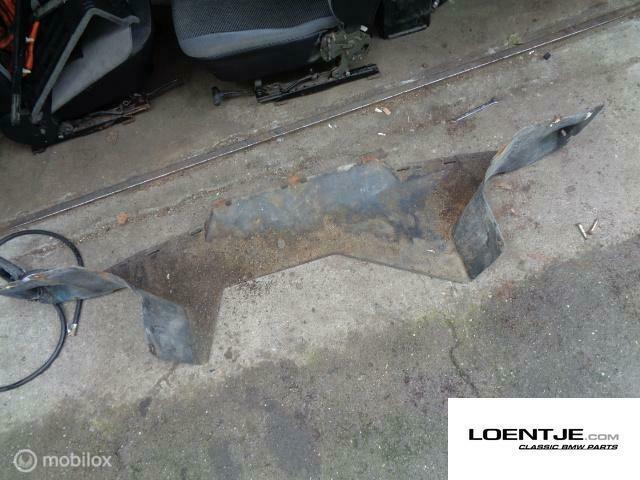 Beschermplaat bodem BMW e30 325i 320i 318i 316, Enlèvement ou Envoi, Utilisé, BMW, BMW