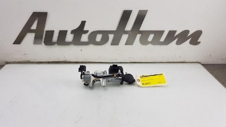 NEIMAN / COMMUTATEUR D ALLUMAGE + CLEF Opel Agila (B), Autos : Pièces & Accessoires, Autres pièces automobiles, Opel, Utilisé