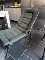 Karperstoel elite, Enlèvement