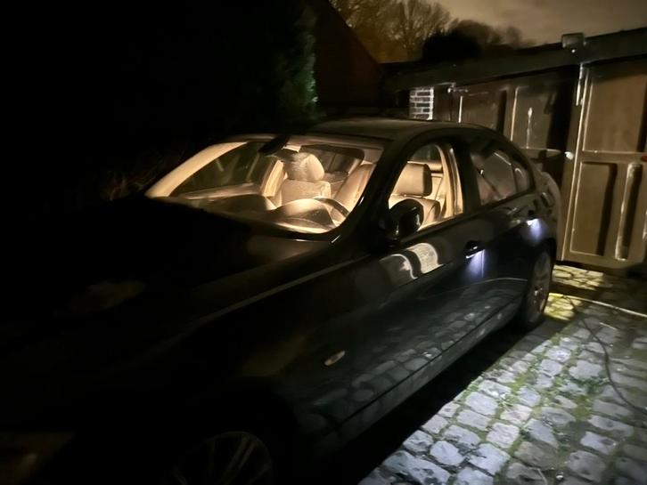 Te koop/ te ruil bmw E90 benzine, Auto's, BMW, Particulier, 3 Reeks, Airconditioning, Alarm, Bluetooth, Benzine, Euro 4, Berline