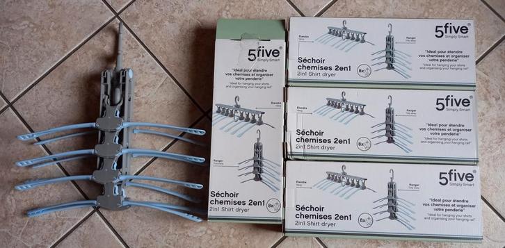 Cintres à chemises 2 en 1 (4 boîtes), Vêtements | Femmes, Cintres, Neuf, Plastique, Adultes, Enlèvement