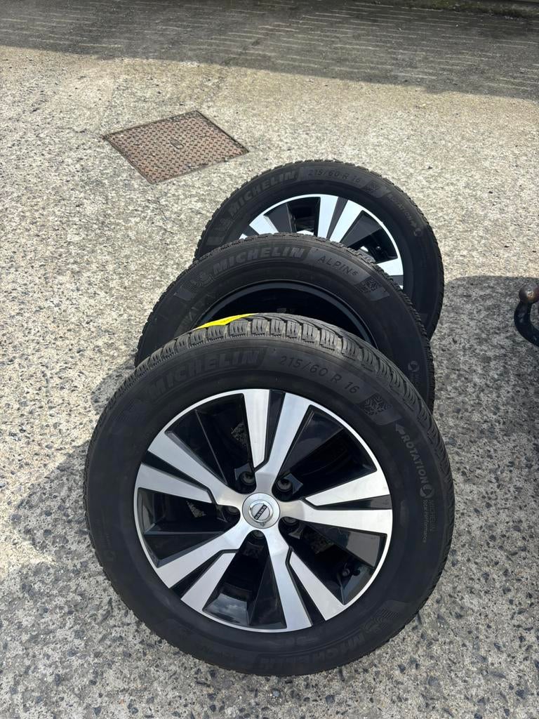 Volvo velgen met banden 16 inch, Autos : Pièces & Accessoires, Pneus & Jantes, Enlèvement, 16 pouces, Pneu(s)