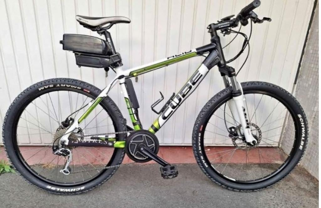 VTT Électrique Cube Acid – Moteur Central – Perform, Enlèvement, Suspension