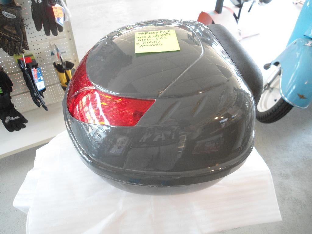 Top case 25L : neuf avec 2 clés, Motos, Accessoires | Valises & Sacs, Enlèvement, Neuf