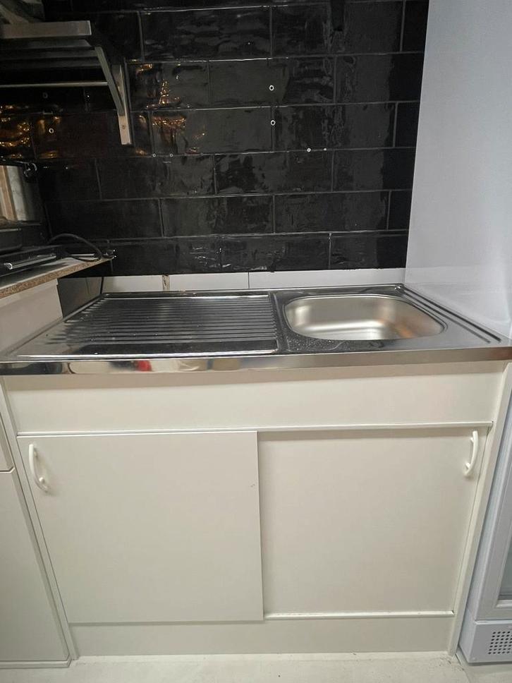 Meubel met spoelbak en schuifdeuren, Huis en Inrichting, Keuken | Keukenelementen, Zo goed als nieuw, Wit, Ophalen