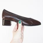 Leren Helioform Elegance Pumps - s17 (Maat 8J/42) € 40,-, Kleding | Dames, Pumps, Bruin, Verzenden, Nieuw