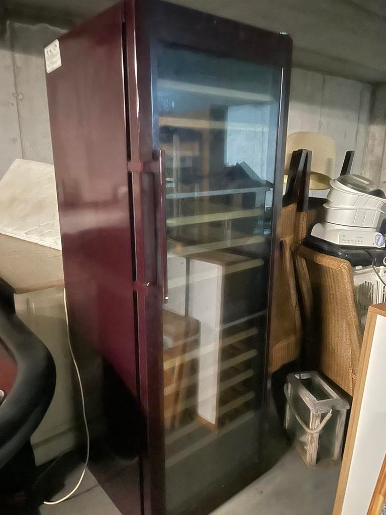 Cave/frigo à vin pour 200 bouteilles, Electroménager, 200 litres ou plus, Enlèvement, Comme neuf, 160 cm ou plus
