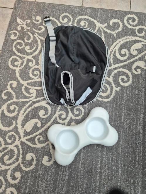 Waterdichte warme hondenjas Nobby 55cm en voeding bakje, Dieren en Toebehoren, Honden-accessoires, Zo goed als nieuw, Ophalen of Verzenden