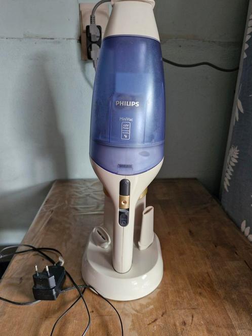 Philips kruimeldief minivac 4.8volt wet&dry, Electroménager, Aspirateurs, Utilisé, Aspirateur de table, Enlèvement ou Envoi