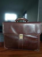 Vintage lederen boekentas, met veel tussenverdelingen., Handtassen en Accessoires, Tassen | Schooltassen, Ophalen, Zo goed als nieuw