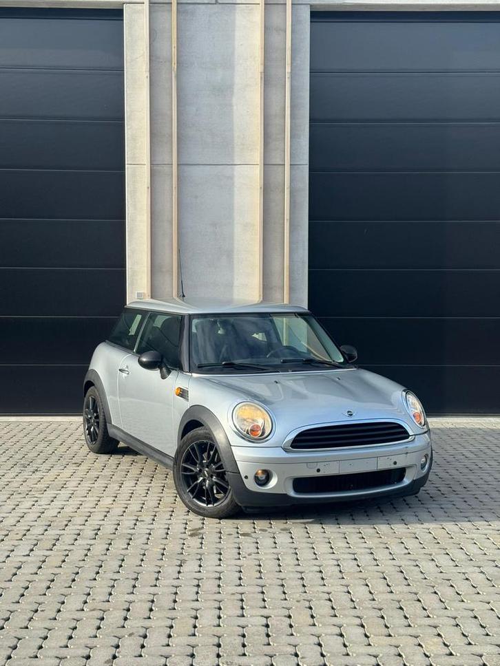 MINI COOPER 1.4 ESSENCE/AUTOMATIQUE/CLIMATISATION, Autos, Mini, Particulier, Cooper, Bluetooth, Essence, Automatique, Enlèvement ou Envoi