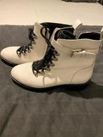 Maruti Micky Boots – Witte Must-Have voor elke outfit!, Ophalen of Verzenden, Wit