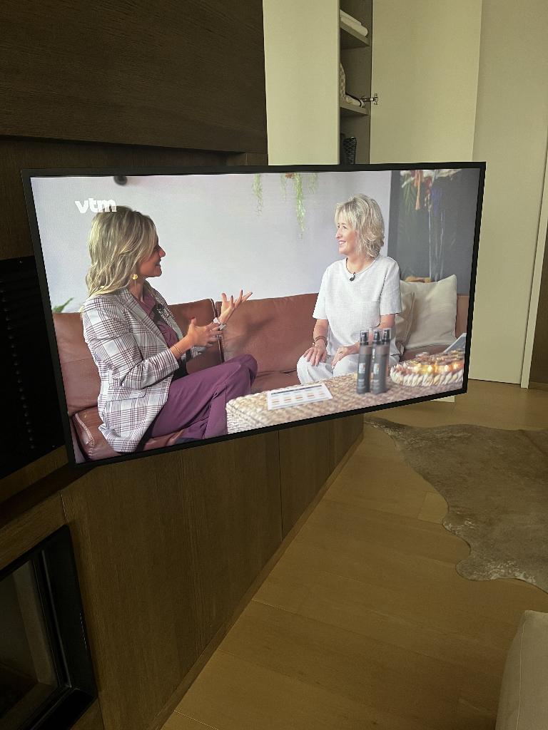 Samsung televisie + beugel, Ophalen, QLED, 120 Hz, Zo goed als nieuw