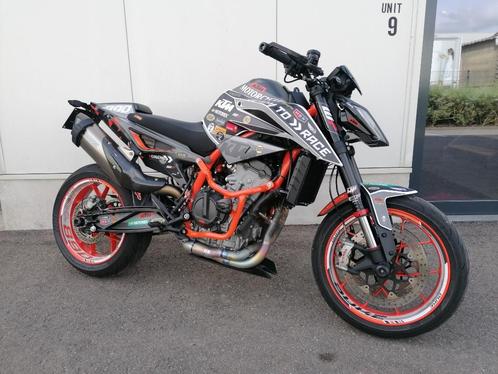 KTM Duke 890 R ABS EINDEJAARSKORTING!, Motoren, Motoren | KTM, Bedrijf, Naked bike, meer dan 35 kW, 2 cilinders, Ophalen