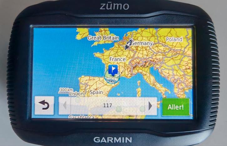 Gps Garmin Zumo 390Lm ALS NIEUW, Motoren, Accessoires | Navigatiesystemen, Zo goed als nieuw, Ophalen