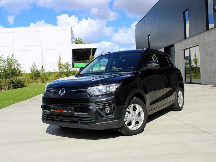 ✅ SsangYong Tivoli 1.2 T-GDI /CarPlay / Navi /Camera / Leder, Auto's, SsangYong, Bedrijf, Te koop, Tivoli, ABS, Achteruitrijcamera