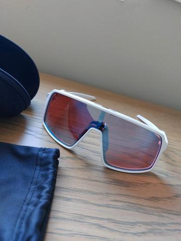 Oakley fietsbril beschikbaar voor biedingen