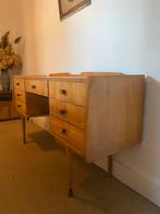 Oude make up tafel/bureau, Huis en Inrichting, Kasten | Dressoirs, Ophalen, Zo goed als nieuw