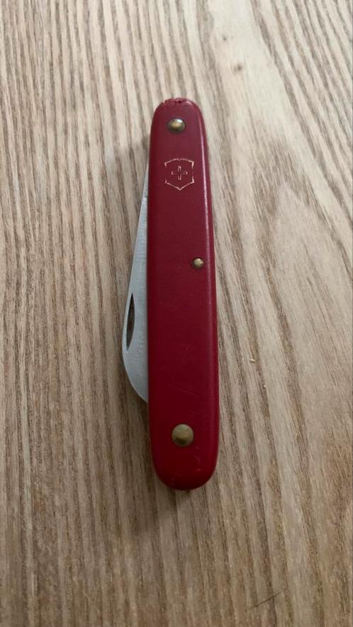 Victorinox vintage tuinmes, Caravans en Kamperen, Kampeergereedschap, Ophalen of Verzenden
