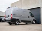 Opel Movano L2H2|2.2 AT8 180PK|CAMERA|NAVI|TREKHAAK|NIEUW S, Auto's, Opel, Automaat, Monovolume, Zwart, Movano