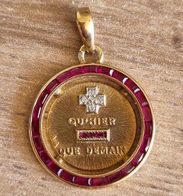 Medaille d'Amour Plus Qu' Hier Moins Que Demain Diamond Ruby beschikbaar voor biedingen