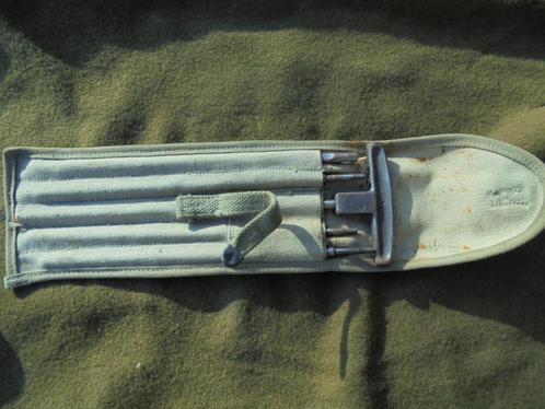 baguettes de nettoyage de la cal 50 et de son etui us army, Collections, Objets militaires | Seconde Guerre mondiale, Armée de terre