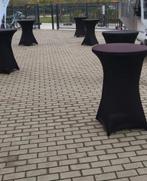 7 partytafels met zwarte tafelrok/2 krukjes, Ophalen