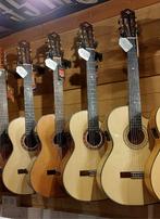 NETTOYAGE ! ! ! guitares classiques -50 % sur le prix catalo, Guitare classique ou espagnole, Enlèvement, Neuf