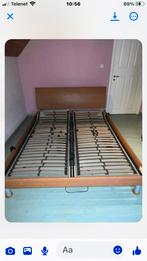 Houten elektrische bed met 2. Nachtkastje, Huis en Inrichting, Slaapkamer | Bedden, Ophalen, Verstelbaar, Bruin, Zo goed als nieuw