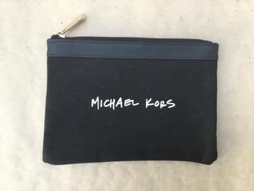 Michael Kors make-up tasje beschikbaar voor biedingen