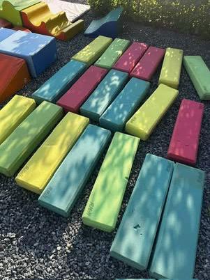 Lot de modules de psychomot Wesco + briques de construction beschikbaar voor biedingen