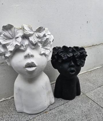 Bloempotjes (voor vetplantjes - Set van 2 ) beschikbaar voor biedingen