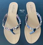 Teenslippers maat 40, Ophalen of Verzenden, Zo goed als nieuw, Slippers