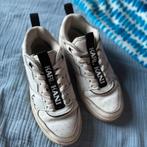 Witte sneakers van Karl Kani — zwart logo — maat 39, Wit, Ophalen of Verzenden, Zo goed als nieuw, Sneakers