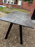 Hoge eettafel, Ophalen, Zo goed als nieuw