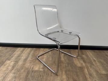 Vergaderstoelen set transparant beschikbaar voor biedingen