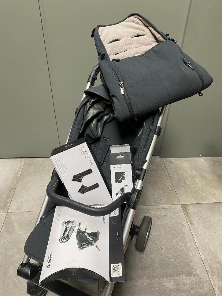 Mutsy Nexo + voetenzak/adapter/nieuwe regenhoes en cuphouder, Enfants & Bébés, Buggys, Utilisé, Maxi-Cosi, Protection de pluie