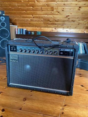 Roland JC-40 beschikbaar voor biedingen