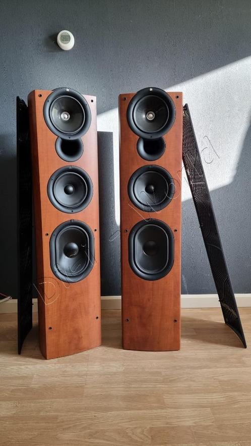 KEF Q11 dans la couleur unique Cherry (état neuf), TV, Hi-fi & Vidéo, Enceintes, Comme neuf, Haut-parleurs Frontaux, Arrière ou Stéréo